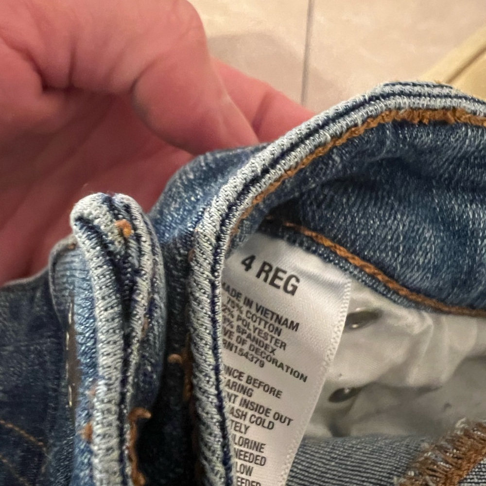 Like new Aero jeans